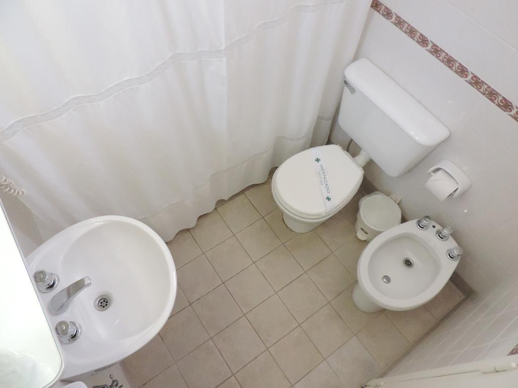 Hotel Galicia Trelew Szoba fotó