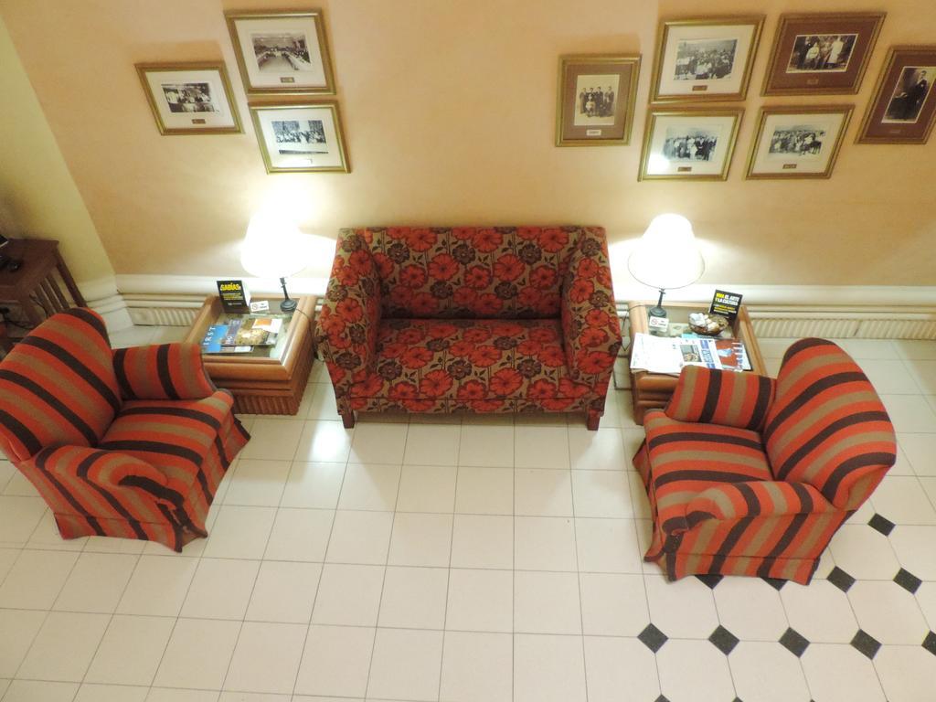 Hotel Galicia Trelew Kültér fotó